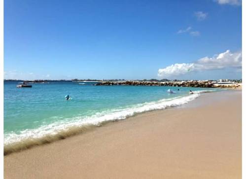 We were first introduced to St. Maarten a few years ago by some friends.  Reliable weather, warm water, beautiful dive sites and an easy, direct flight from NYC make it a great place to go.