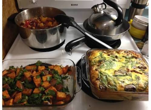 Because I wanted to save time and money (and eat healthy), I would cook enough food on my day off to last the whole week.